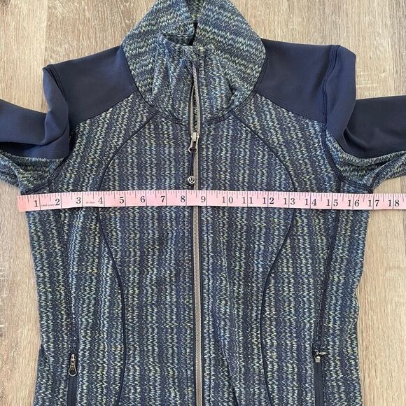 Lululemon Women’s Nice Asana Jacket in Ziggy Wee August Inkwell / Inkwell - Picture 10 of 15